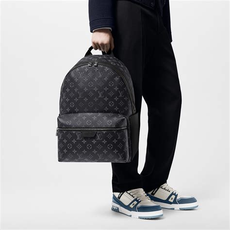 zaino louis vuitton uomo trasparente|Zaino Discovery MM Monogram Eclipse .